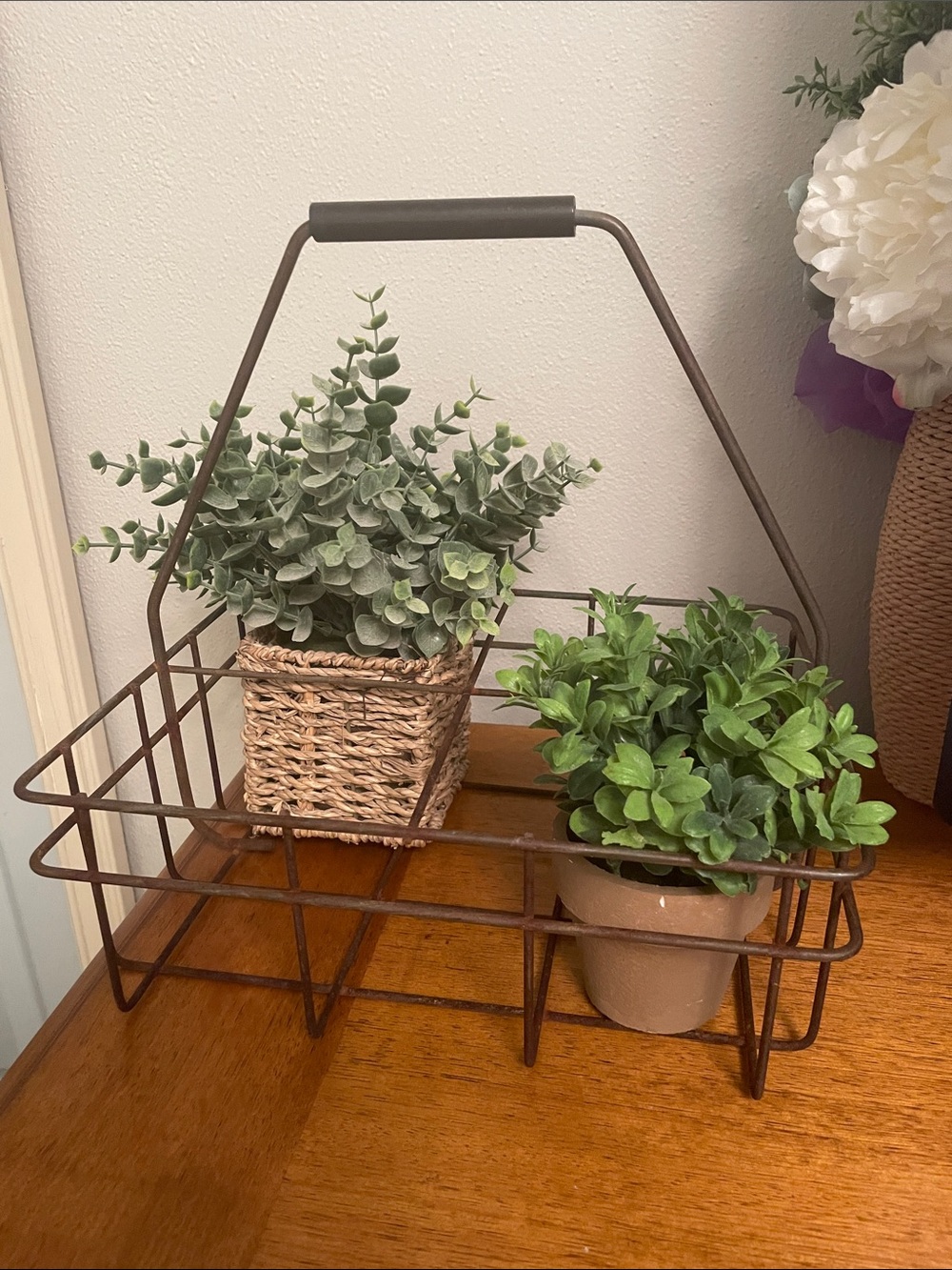 Vintage Metal Wire Milk Bottle Carrier Crate Basket Rustic Farmhouse Caddy